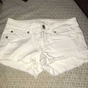 White American Eagle jeans shorts